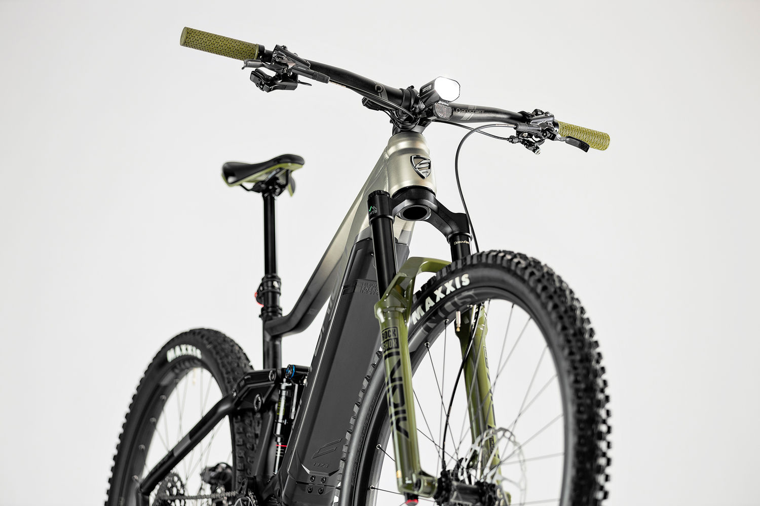 Senturon Centurion No Pogo 2024 _ Das CENTURION No Pogo SL R8000i – NJCJS